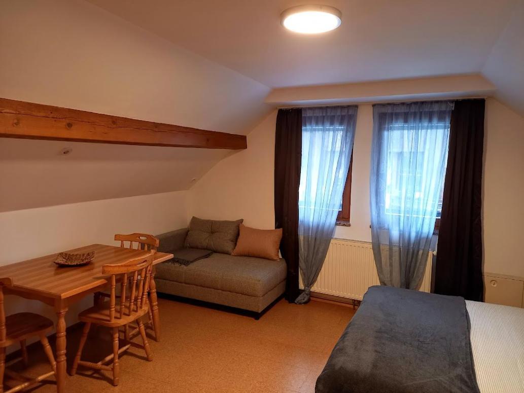 Apartma Kramar Podkoren ครานสกา โกรา ภายนอก รูปภาพ